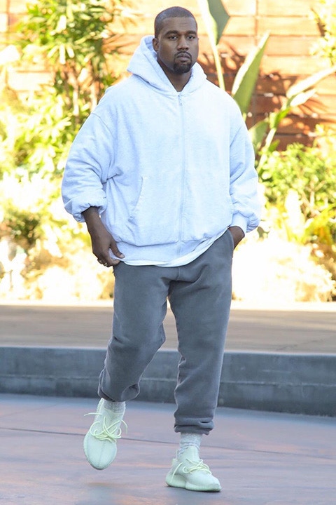 Kanye steps out in unreleased Yeezy Boost 350 V2