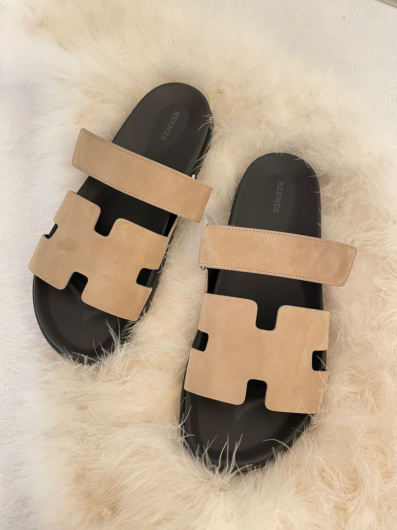 Hermès Chypre Sandals (Beige Argile / Black)