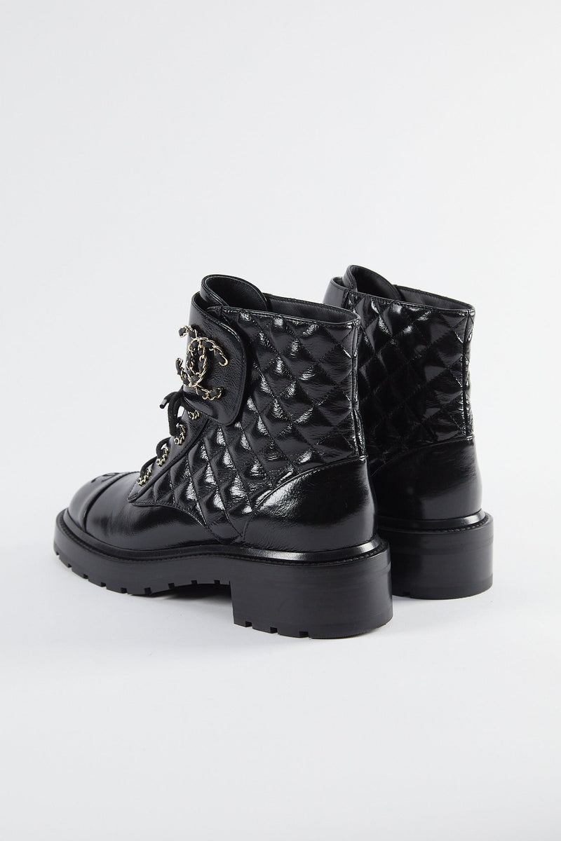 Chanel CC Quilted Leather Boots (Black)