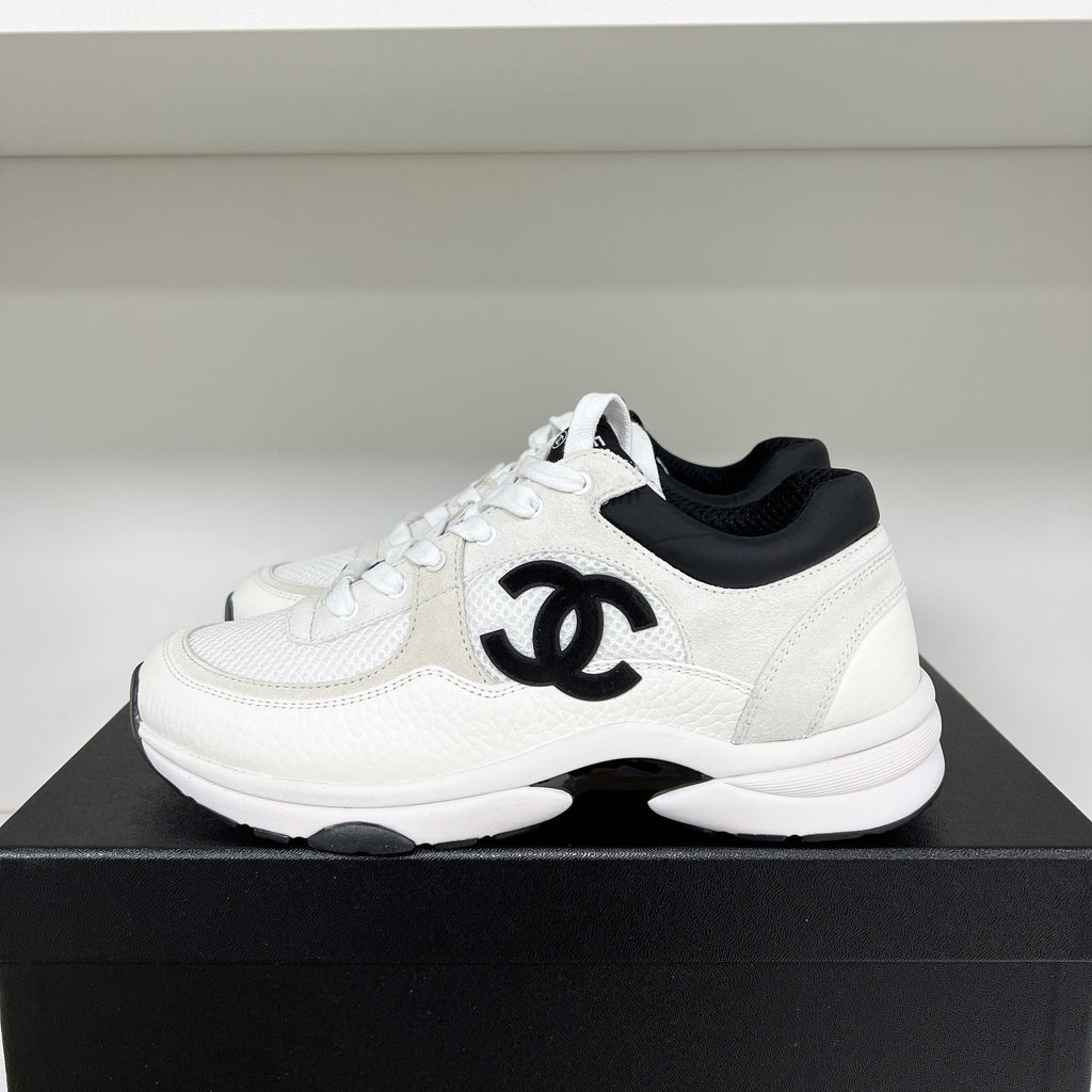 Chanel Black White CC Suede Sneakers – LuxuryPromise