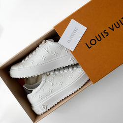 white louis vuitton sneakers
