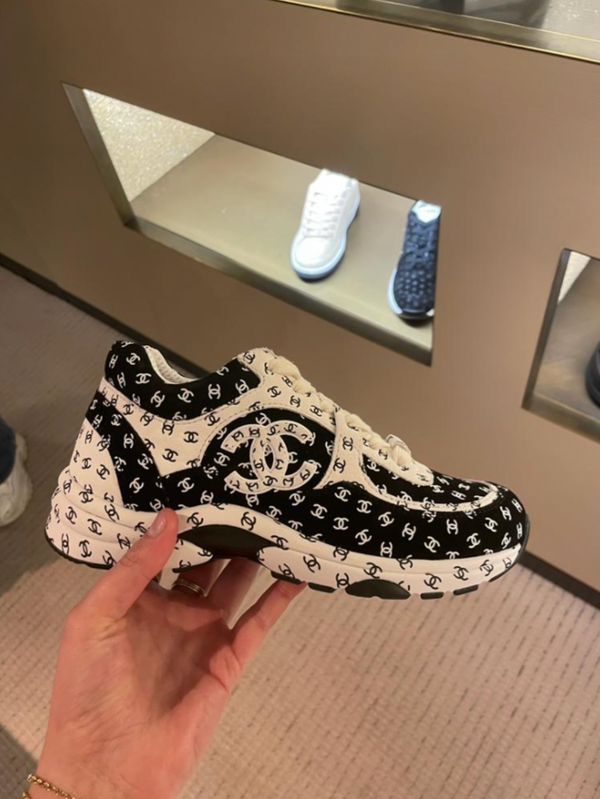 Chanel CC All Over Logo Sneaker Black/White (2022)